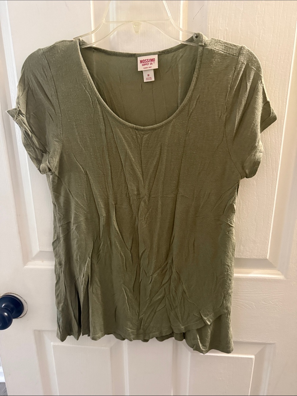 Mossimo Supply Co. Olive Green Scoop Neck Short Sleeve Tee